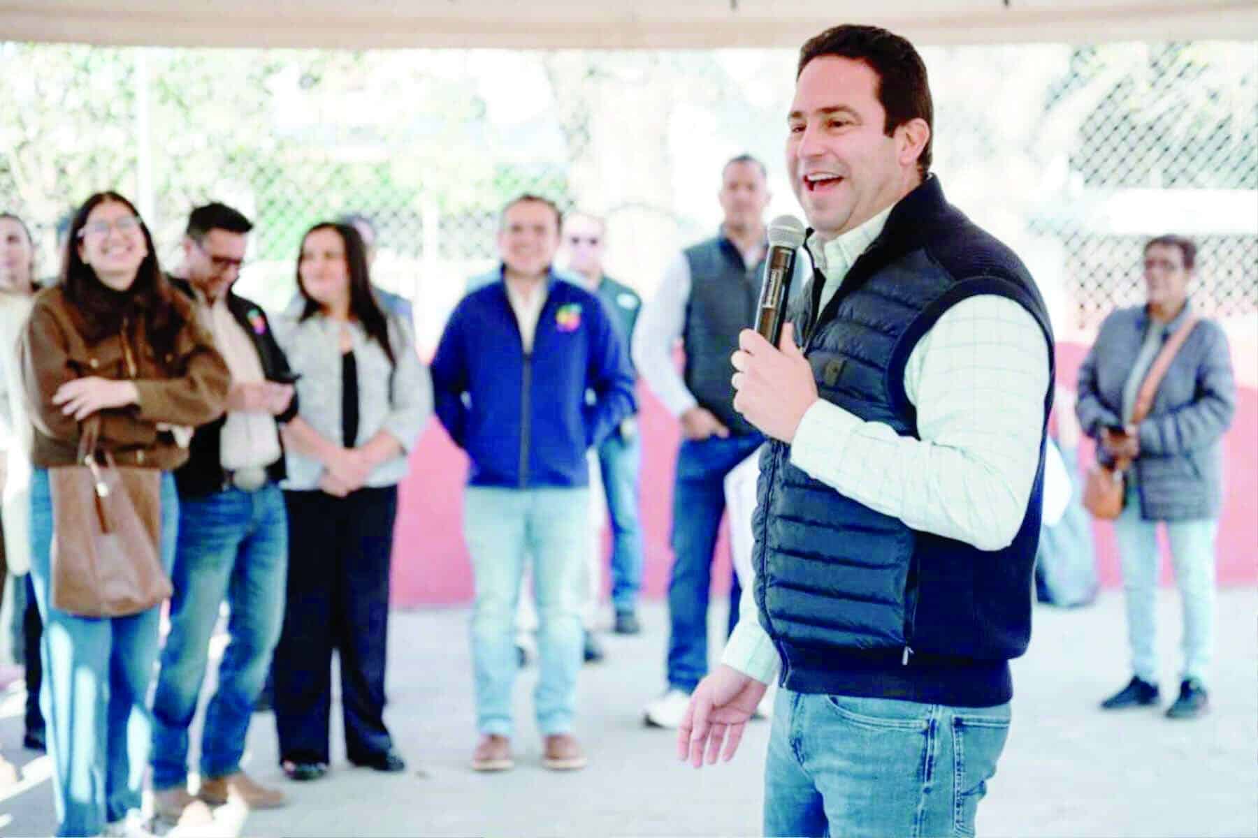 Alcalde Javier D&iacute;az Gonz&aacute;lez impulsa rehabilitaci&oacute;n en La Madrid