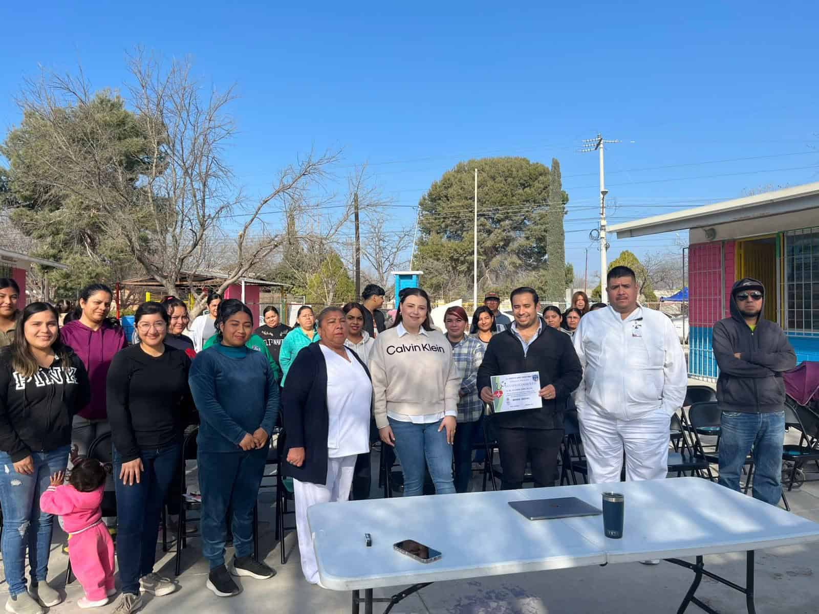 Pl&aacute;tica informativa sobre higiene infantil en Jard&iacute;n de Ni&ntilde;os Cuauht&eacute;moc de Nava
