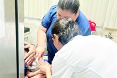 Centro de Salud Guadalupe en Monclova refuerza vacunación contra sarampión