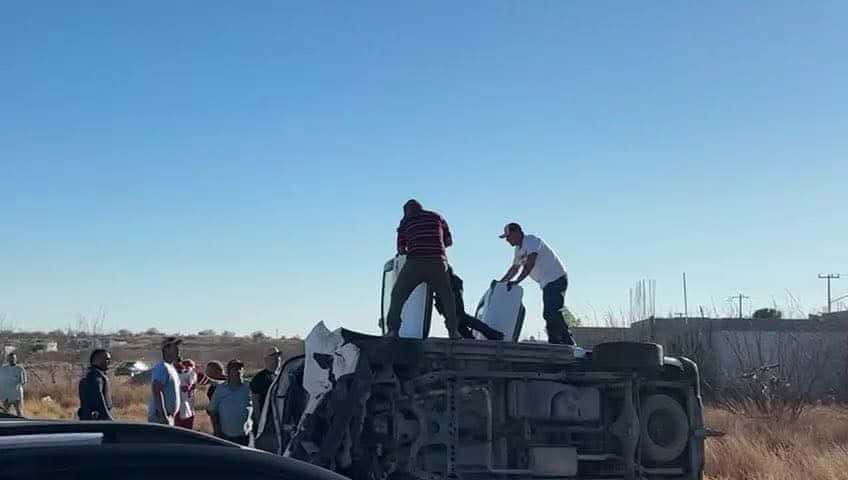 Accidente deja cuatro lesionados en Sabinas: choque frontal
