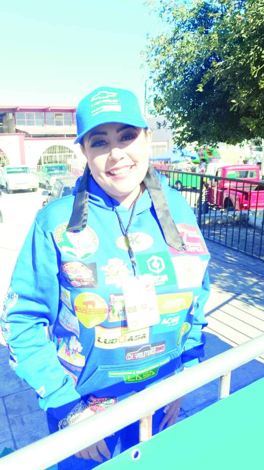 Vibra Sabinas en d&iacute;a del autom&oacute;vil cl&aacute;sico