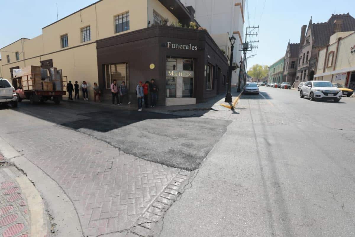 Rehabilitación de pavimento en Saltillo: acciones del alcalde Javier Díaz