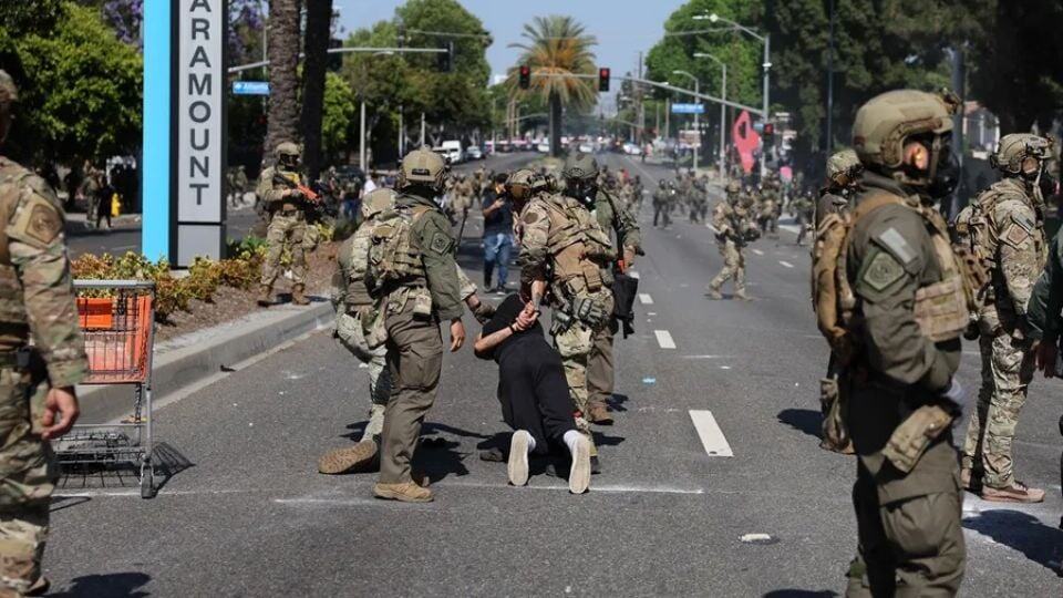 Donald Trump mantiene redadas masivas en Estados Unidos: pol&iacute;tica migratoria