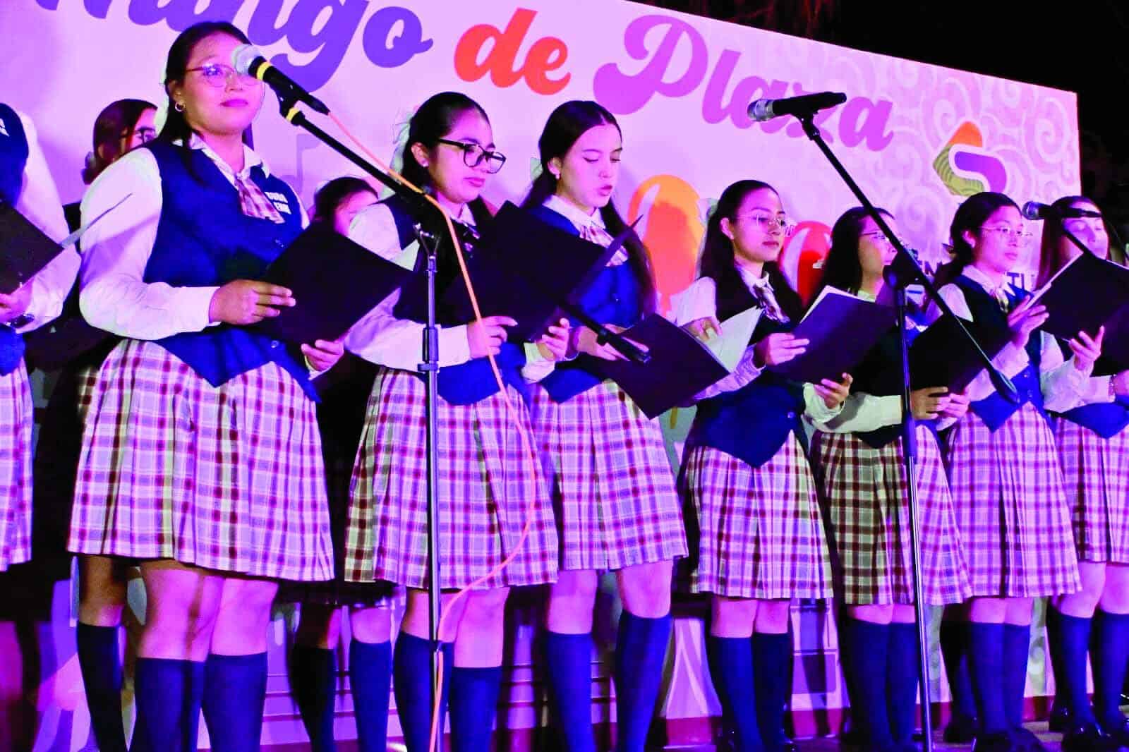 San Buenaventura: Serenata Voces de amor por San Buena llena de romanticismo