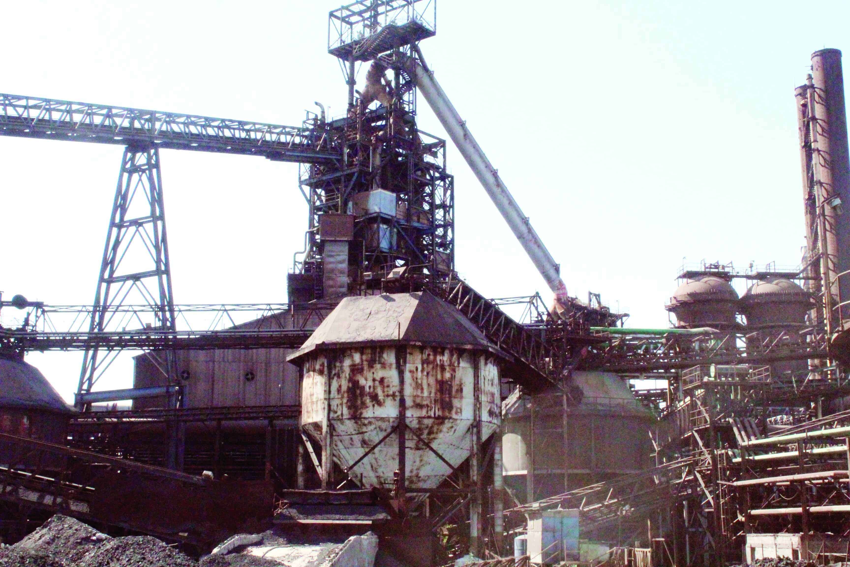 Inter&eacute;s de empresas en subasta de activos de AHMSA y Minera del Norte