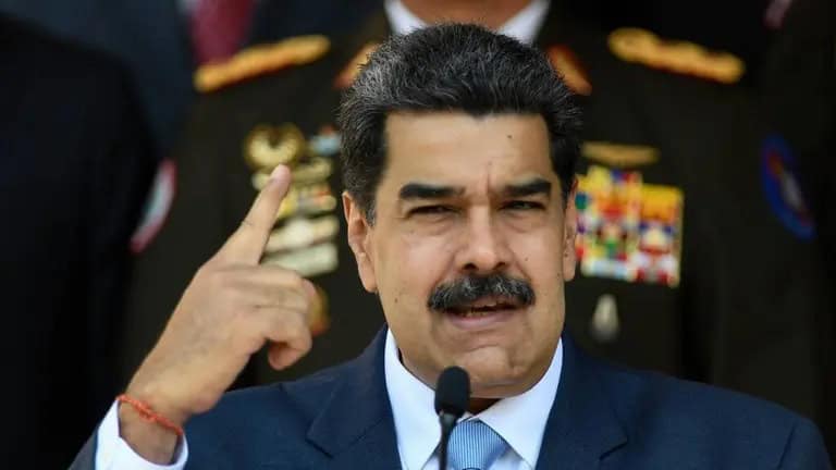 Nicol&aacute;s Maduro recibi&oacute; visita consular en prisi&oacute;n mientras prepara su defensa legal