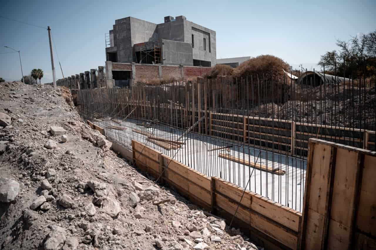 Avanza obra de rehabilitaci&oacute;n del canal pluvial en Saltillo