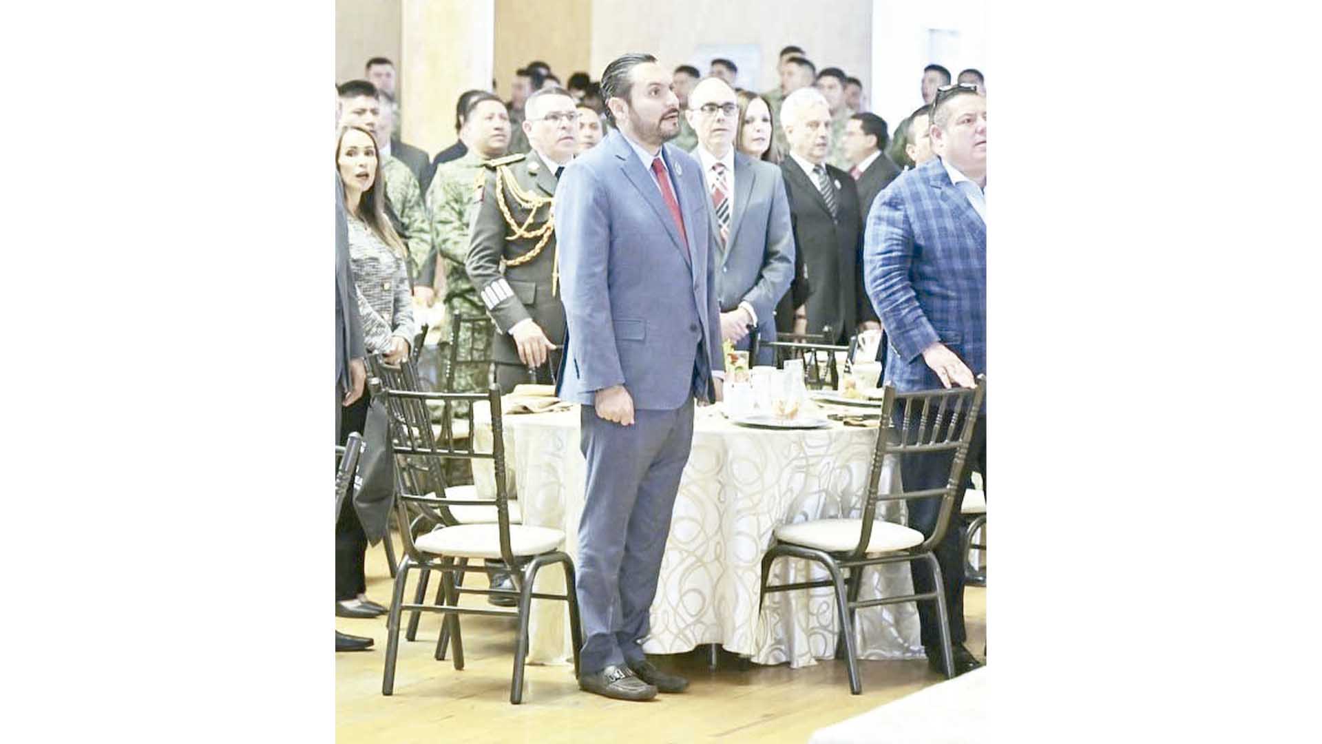 Carlos Villarreal destaca entrega de viviendas en Monclova por Claudia Sheinbaum