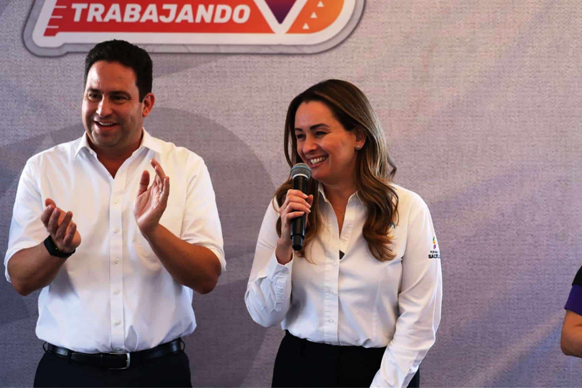 Renovaci&oacute;n del centro comunitario en colonia Hidalgo por Alcalde Javier D&iacute;az