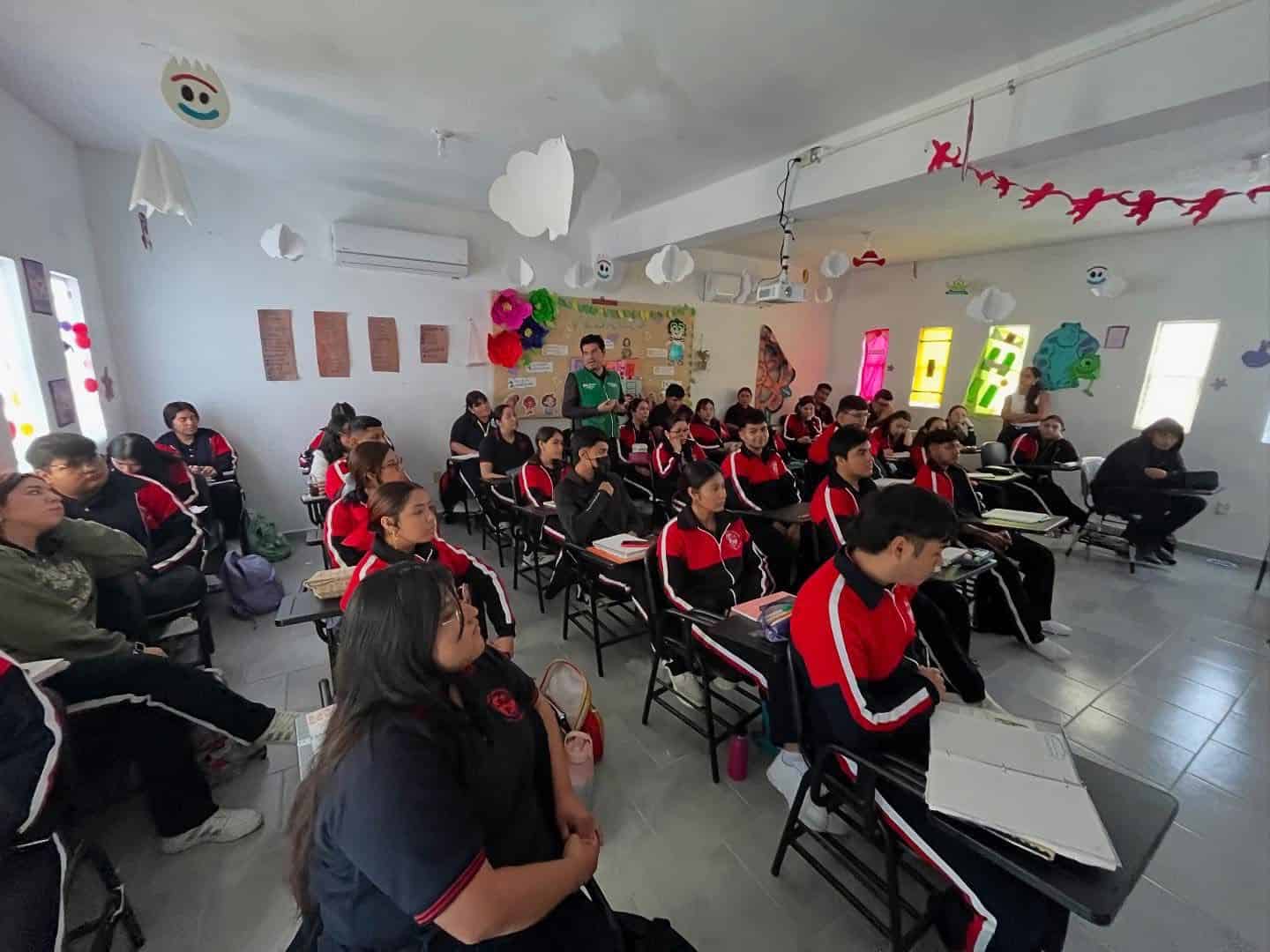 Impulsan nuevo programa estatal para apoyar a j&oacute;venes talentosos en Ciudad Acu&ntilde;a