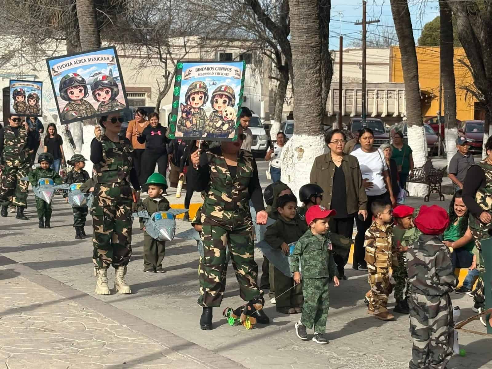 Rinden homenaje al Ej&eacute;rcito Mexicano en Nava