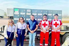 Donan lockers a la Cruz Roja