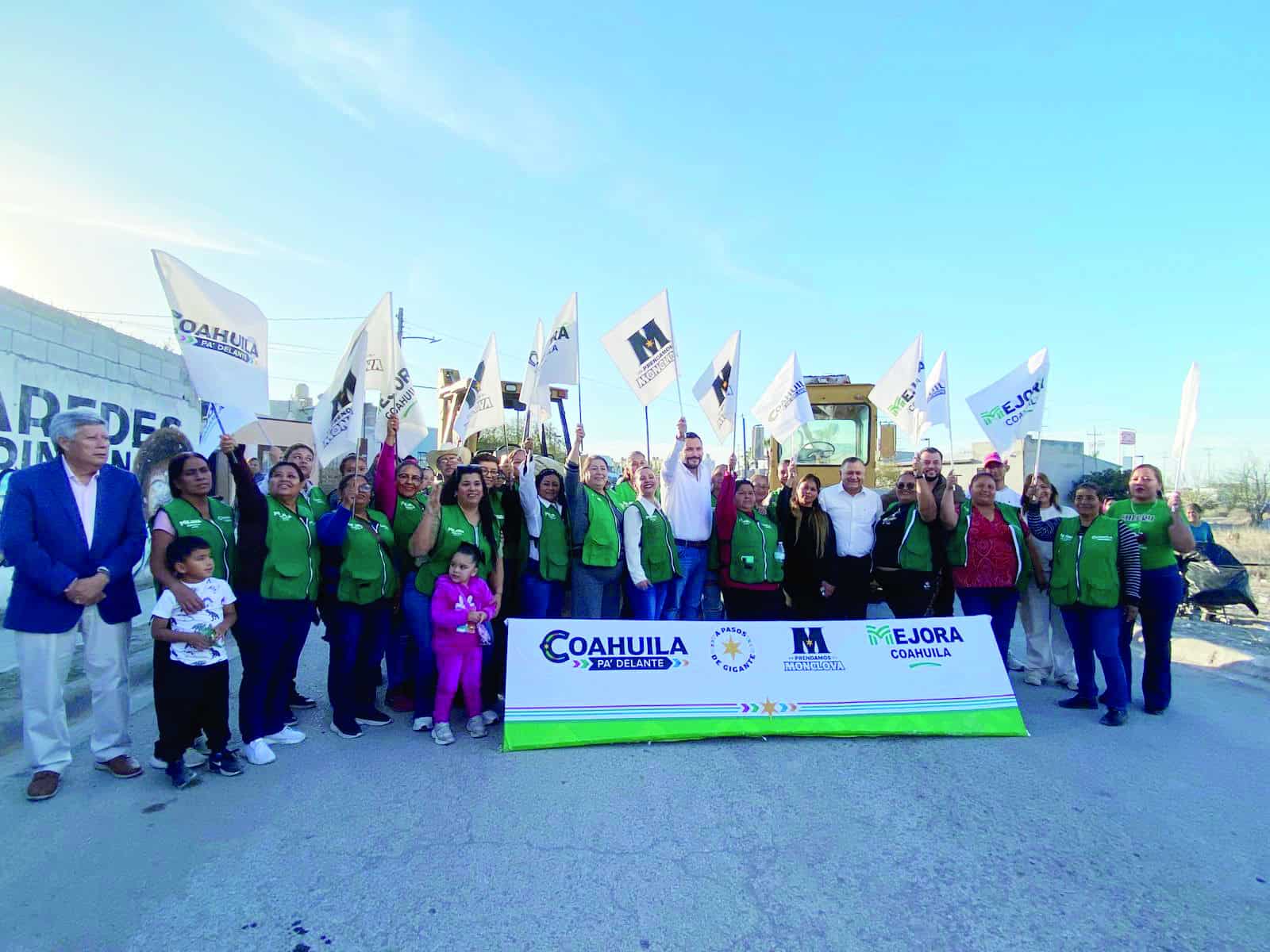 Carlos Villarreal P&eacute;rez arranca obra de recarpeteo en Monclova