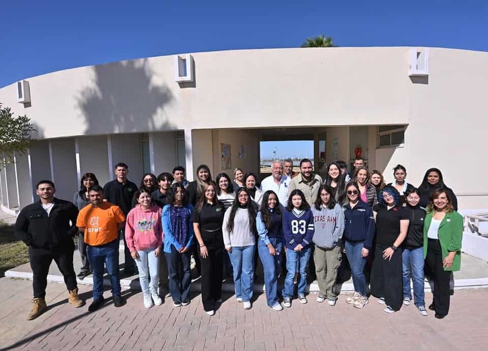 Monclova inicia m&oacute;dulos de idioma coreano para fortalecer la educaci&oacute;n