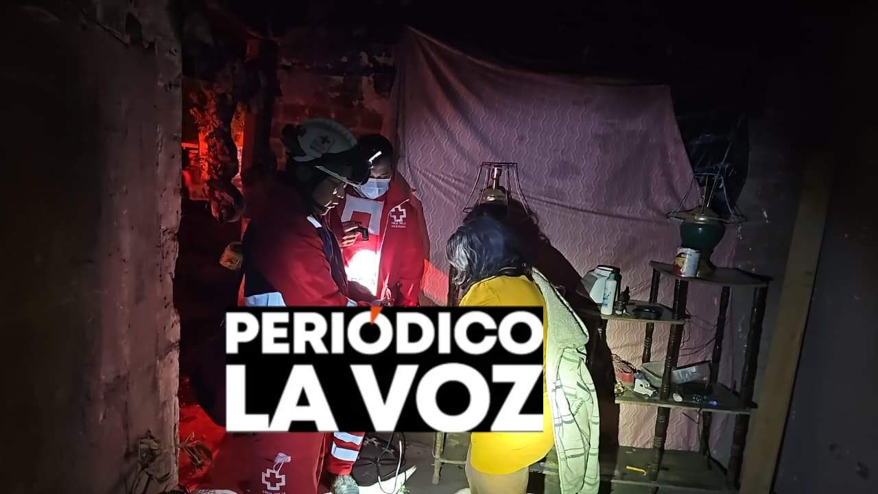 Mujer resulta con lesiones leves tras descarga el&eacute;ctrica en Monclova
