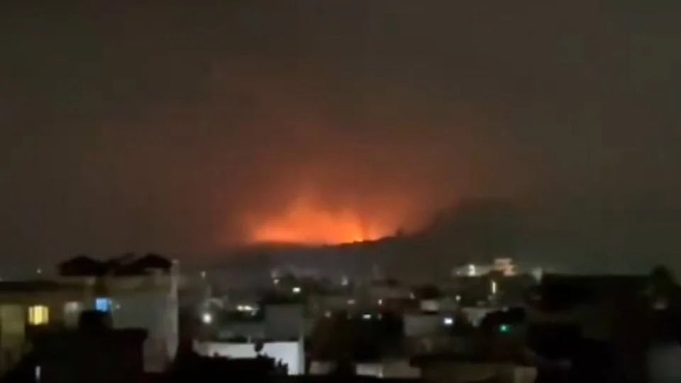 Pakist&aacute;n inicia guerra abierta con ataques a&eacute;reos en Afganist&aacute;n