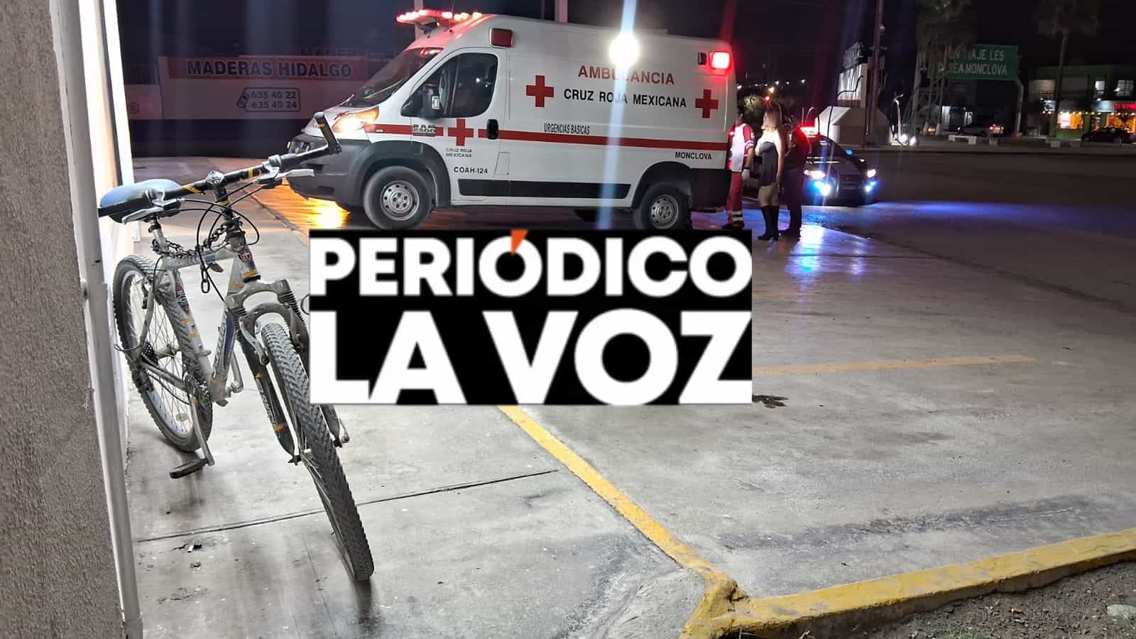 Ciclista resulta lesionado tras choque nocturno en Monclova