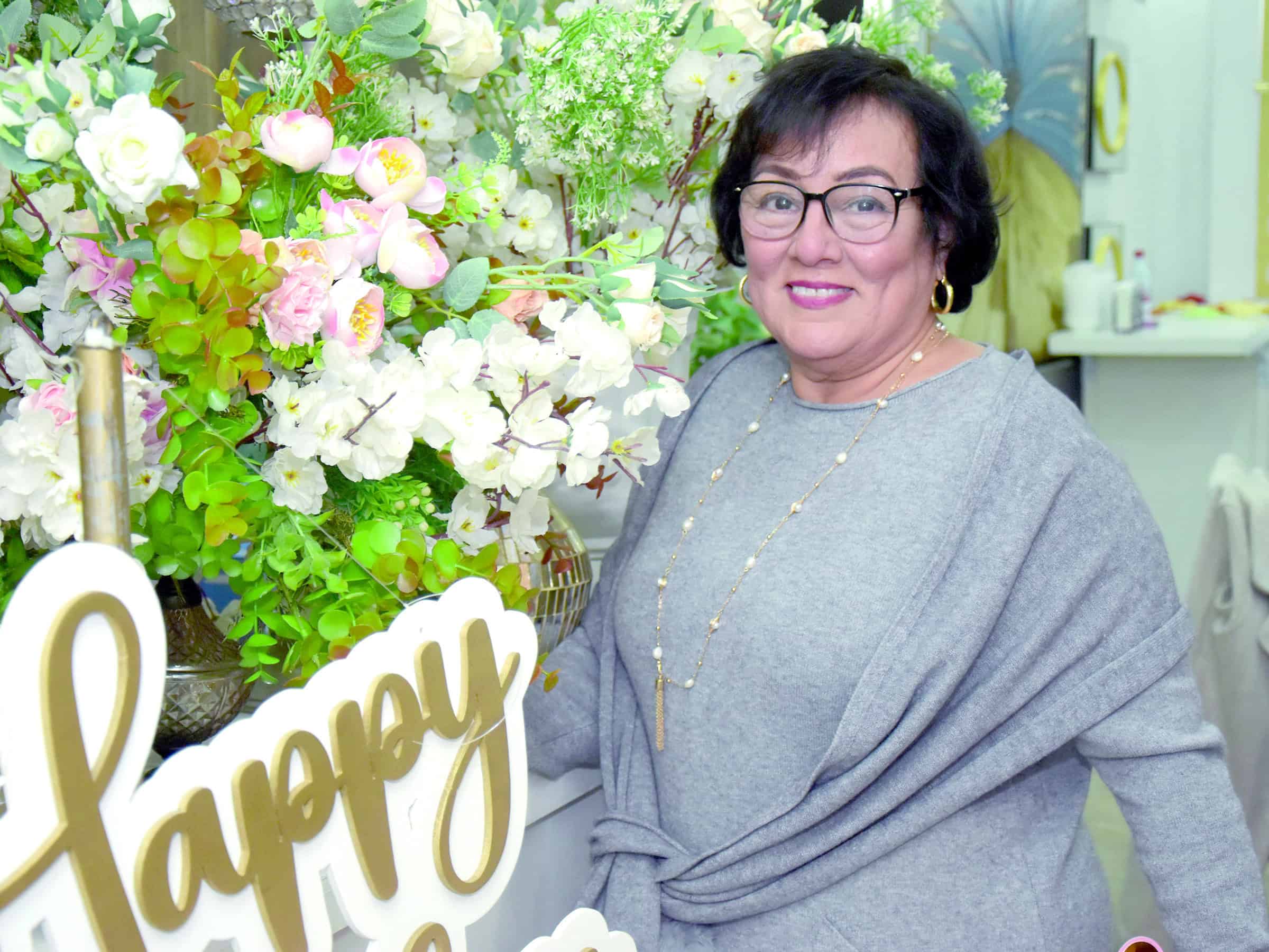 Familia y amigos festejan los 60 a&ntilde;os de Martha Pe&ntilde;a Barco