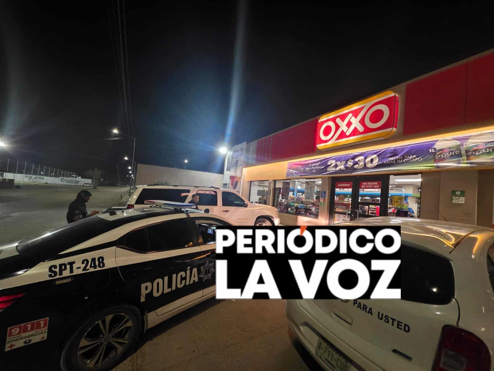Delincuente asalta tienda de conveniencia en Monclova