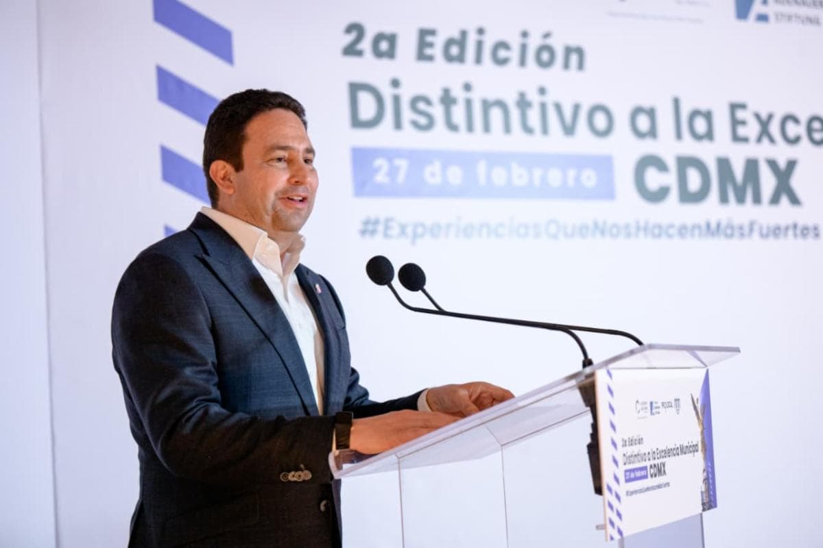 En la ACCM Respaldan alcaldes liderazgo de Javier