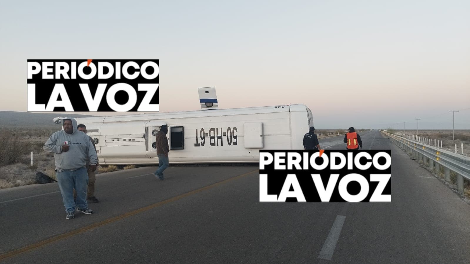 Vuelca autob&uacute;s en la carretera federal 30