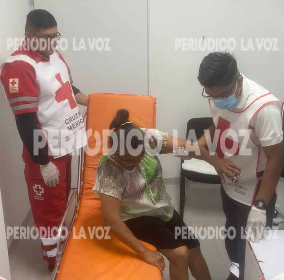 Mujer de Monclova es mordida por perro mientras vende quesos