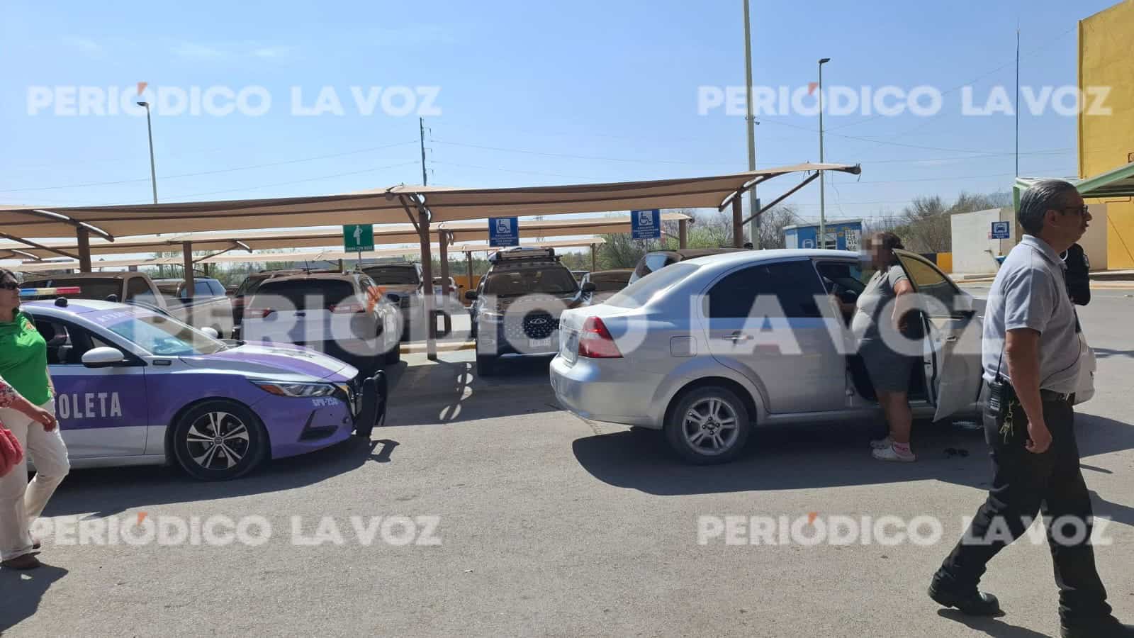 Hermanas discuten en el Centro Comercial Guti&eacute;rrez de Monclova
