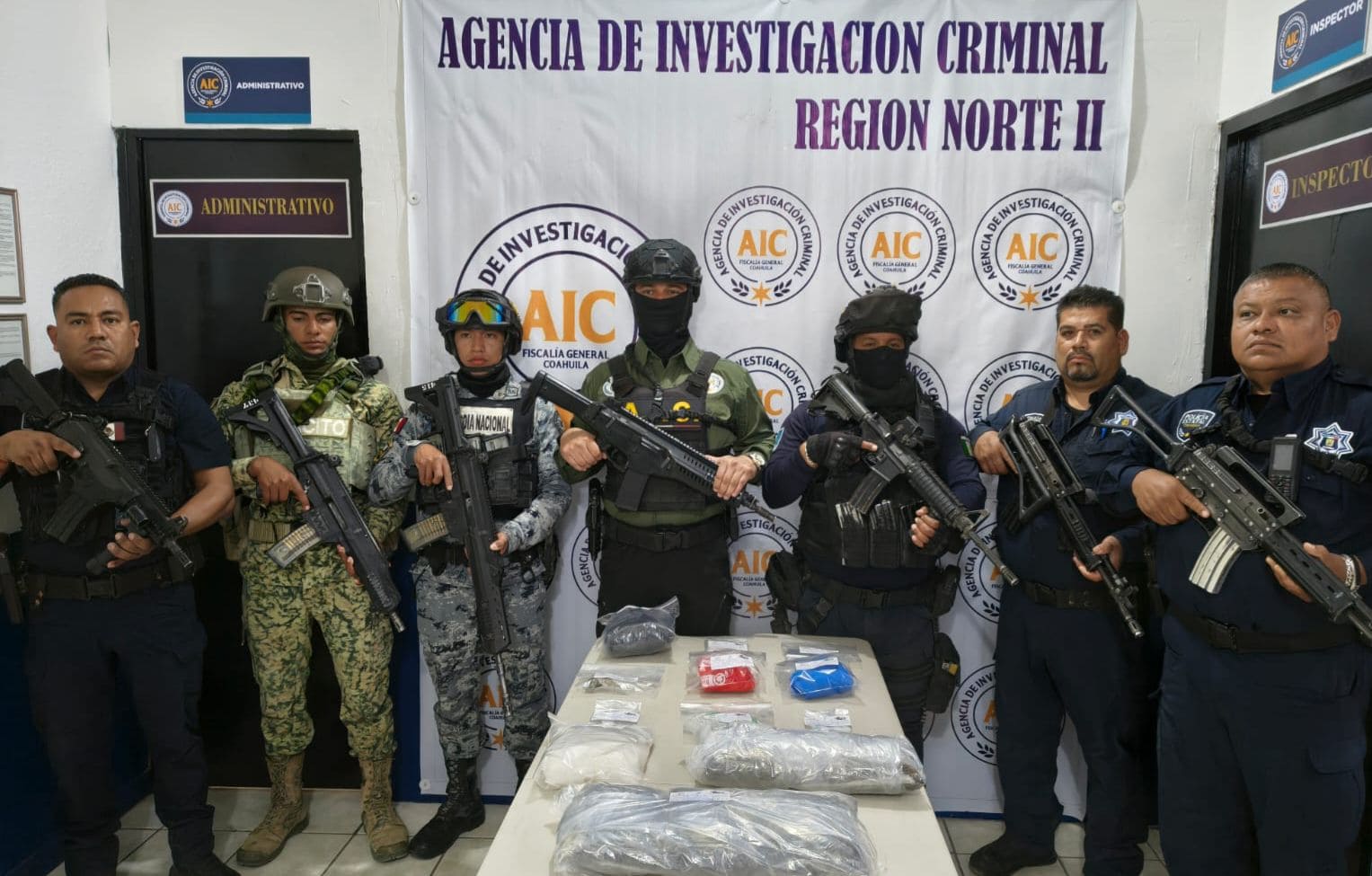 Aseguran 6 kilos de presunto cristal en cateo en Altos de Santa Teresa de Acu&ntilde;a