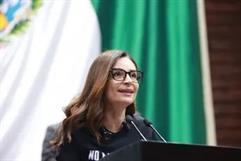 Reforma de Laura Ballesteros busca sanciones a diputados por ausencias