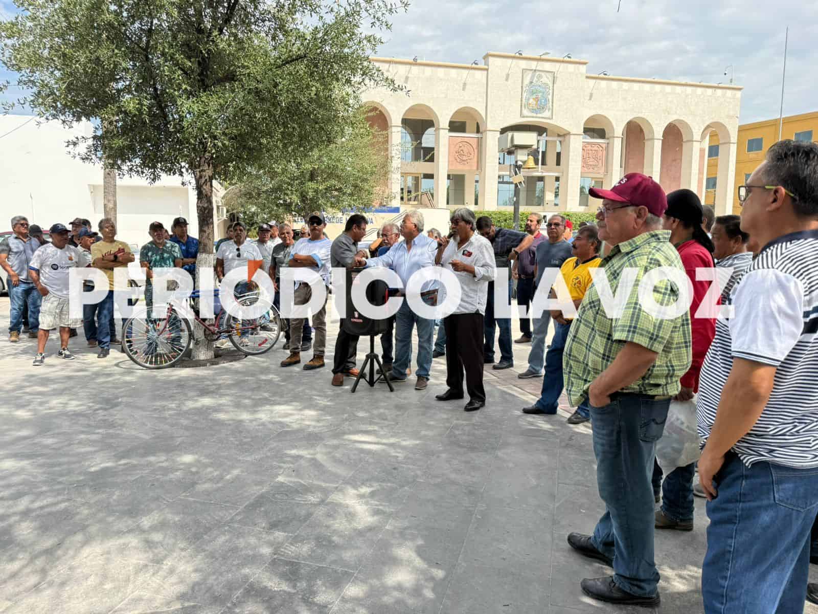 Obreros en Coahuila deciden no movilizarse por ahora: Juli&aacute;n Torres &Aacute;valos