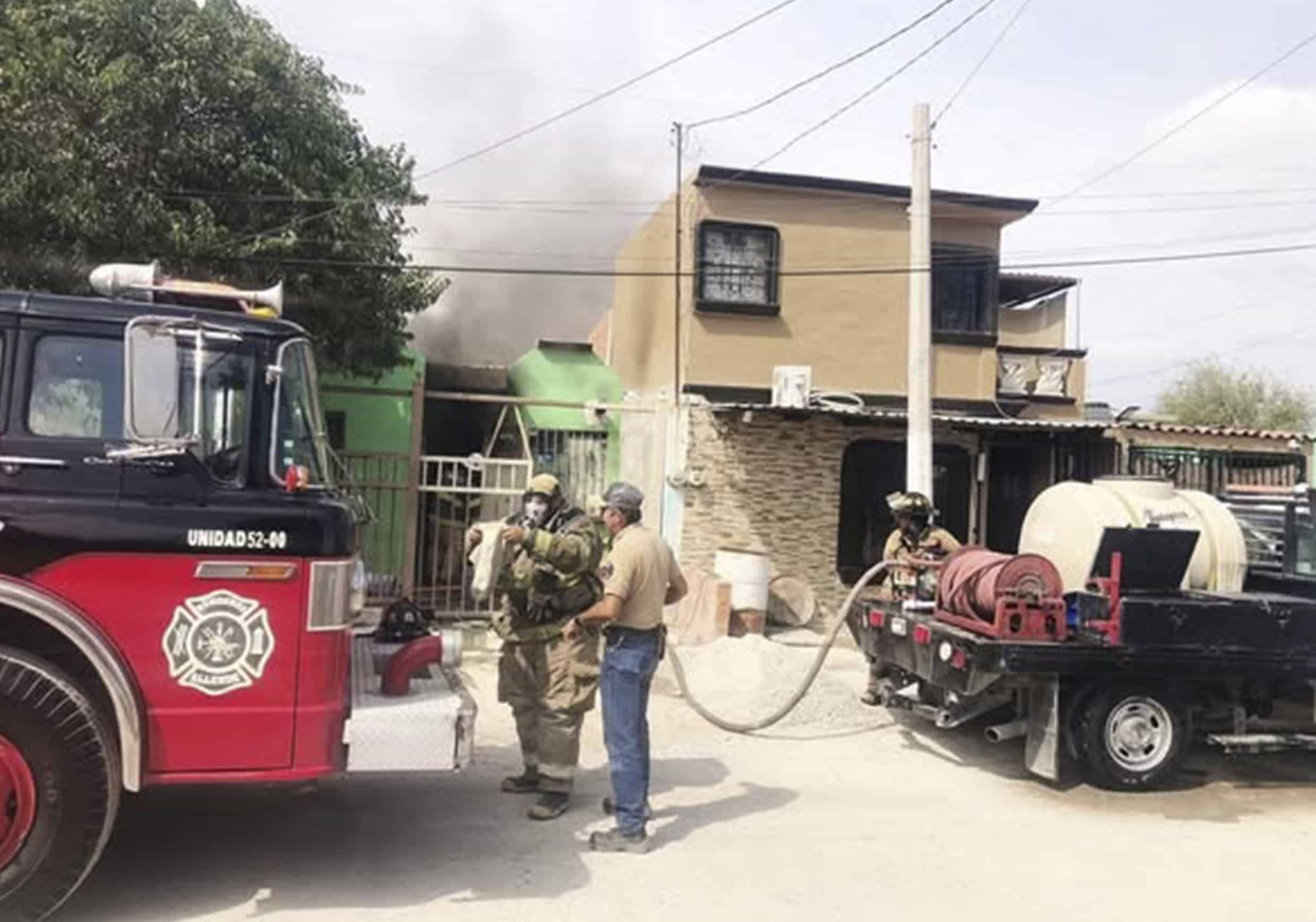 Incendio en vivienda de Los Parques moviliza a Bomberos en Allende