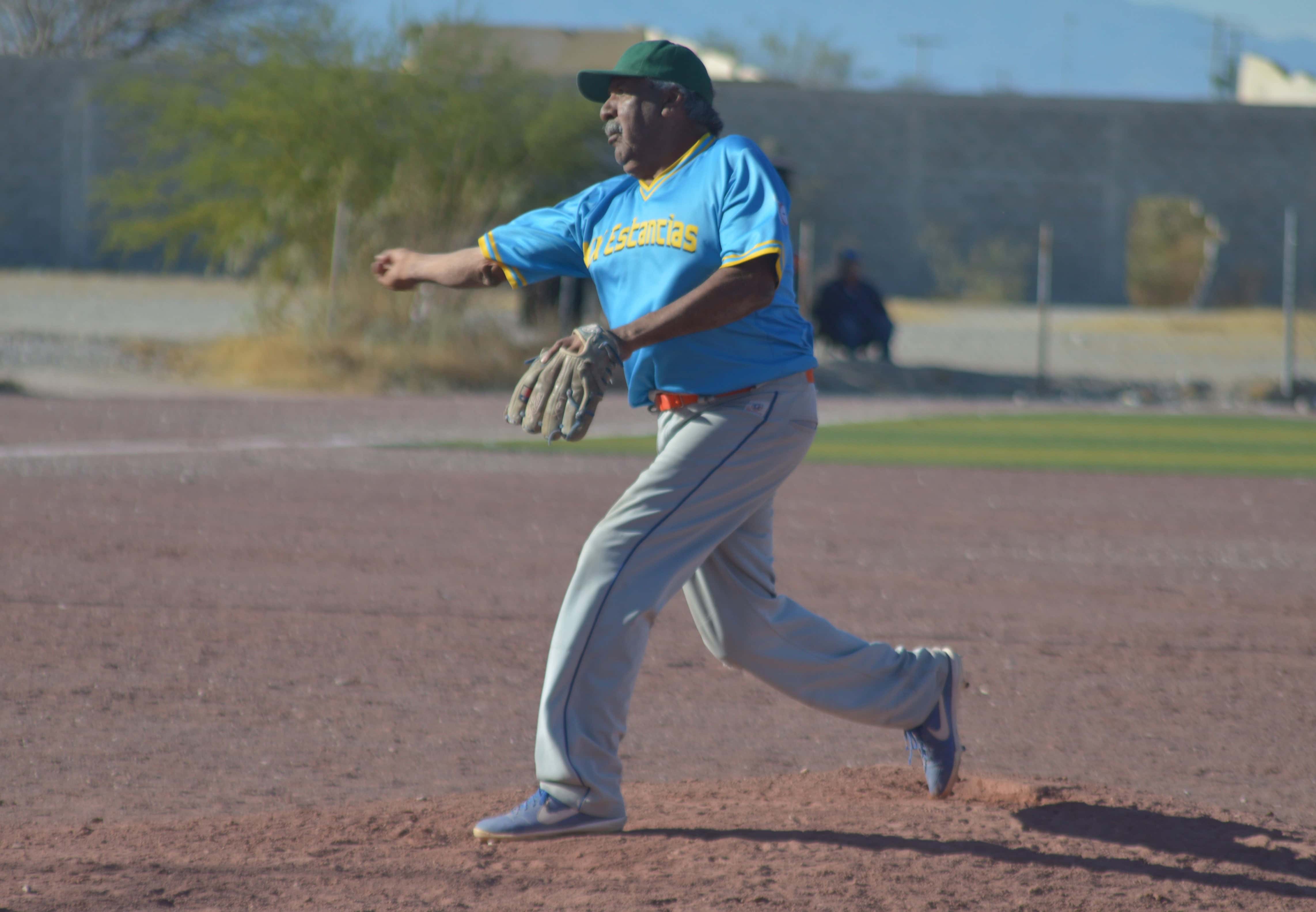 Baldemar D&iacute;az y Ram&oacute;n Valadez gu&iacute;an a Estancias a la victoria