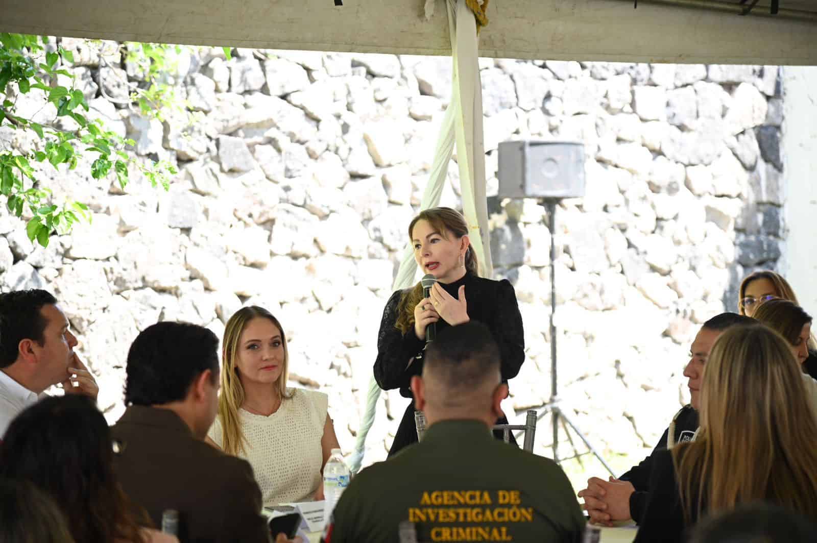 Fiscal&iacute;a General y AMMJE Monclova fortalecen la seguridad de mujeres emprendedoras