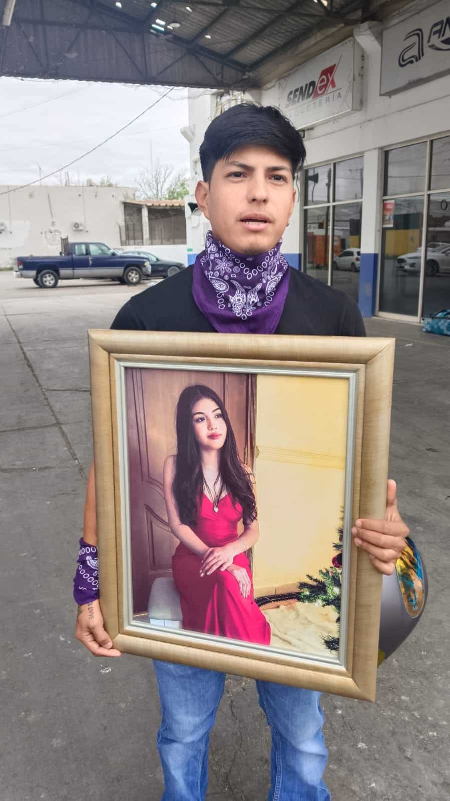 Se unen hermanos a la marcha del 8M