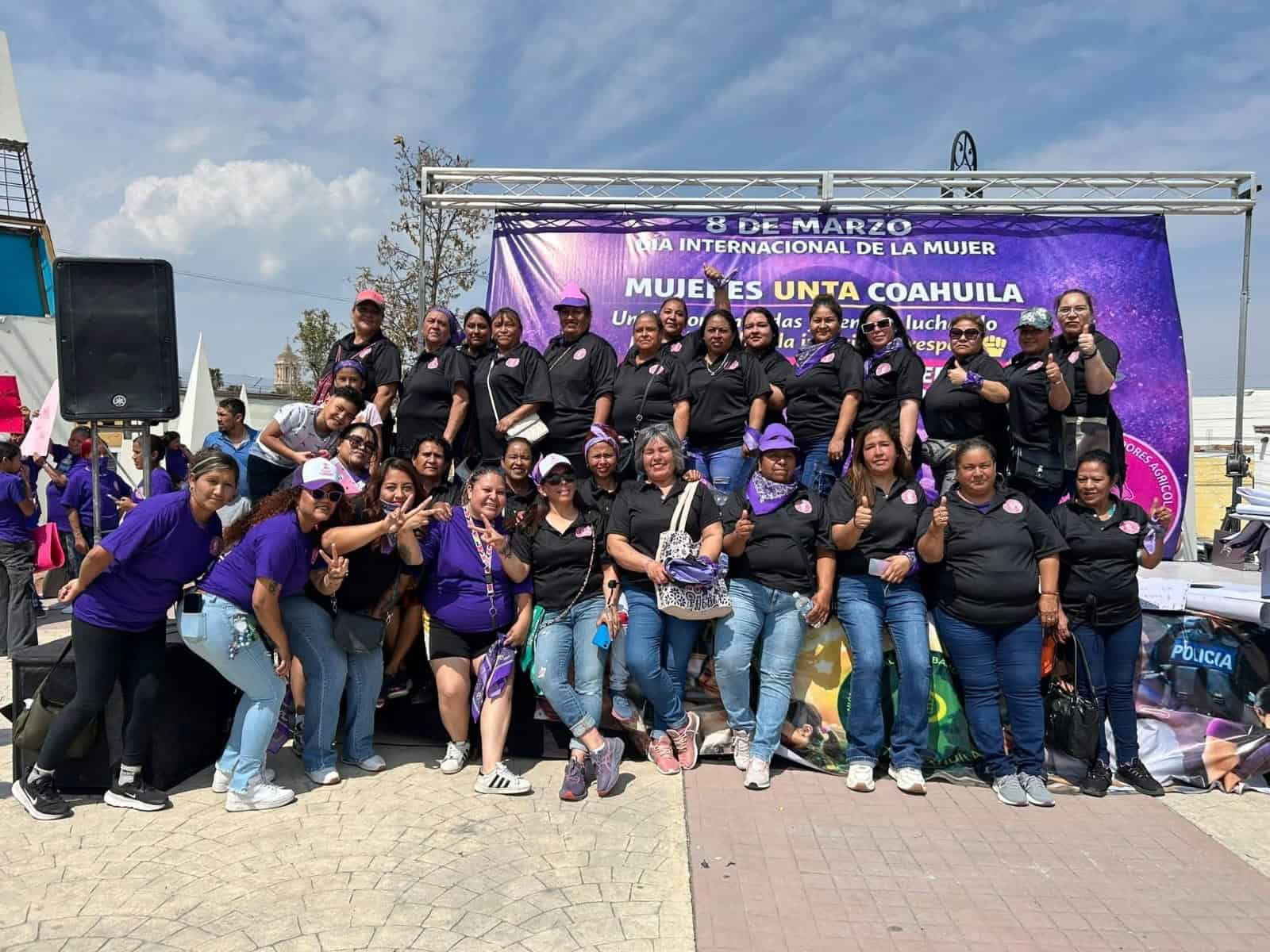 Marcha pac&iacute;fica en Coahuila: Mujeres piden igualdad y seguridad