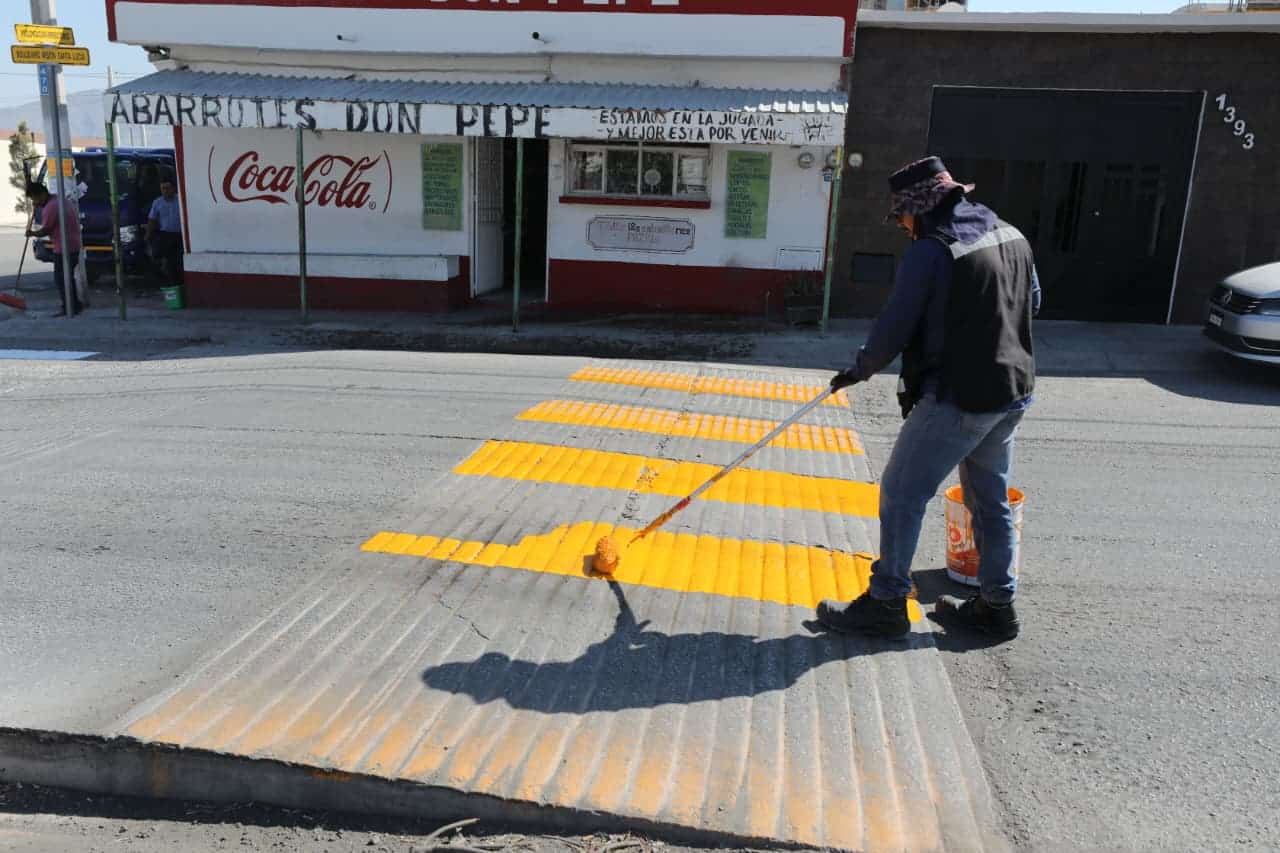 Avanza Javier D&iacute;az con &acute;Colonias al 100&acute;