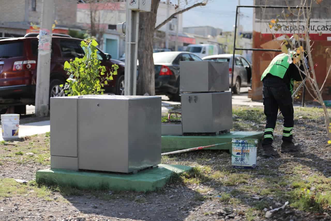 Avanza Javier D&iacute;az con &acute;Colonias al 100&acute;