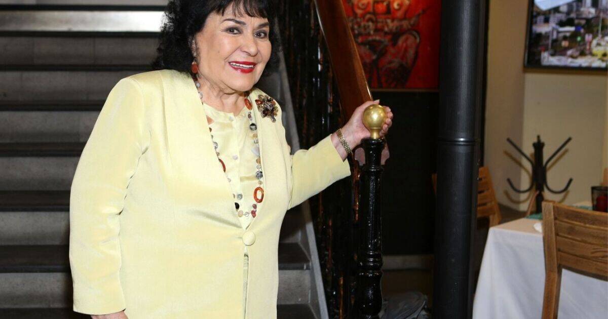 Beto menciona a Carmen Salinas en pol&eacute;mico testimonio sobre secta