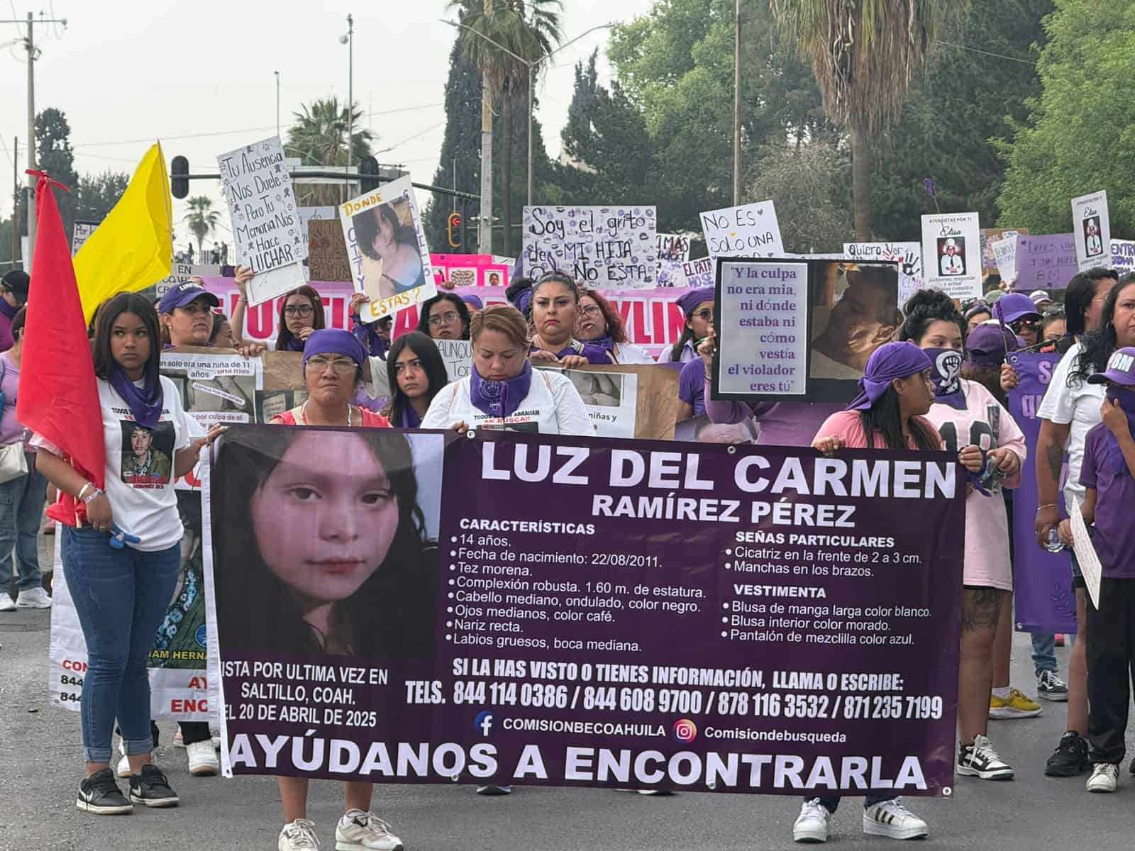Se fractura marcha del 8M en Saltillo; dos contingentes, una misma consigna