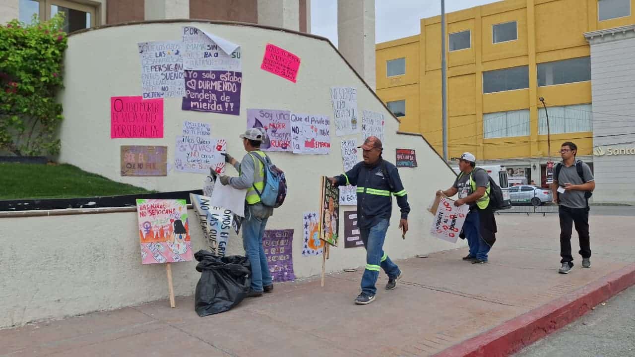 Limpian Plaza Principal de Monclova tras protestas del D&iacute;a Internacional de la Mujer
