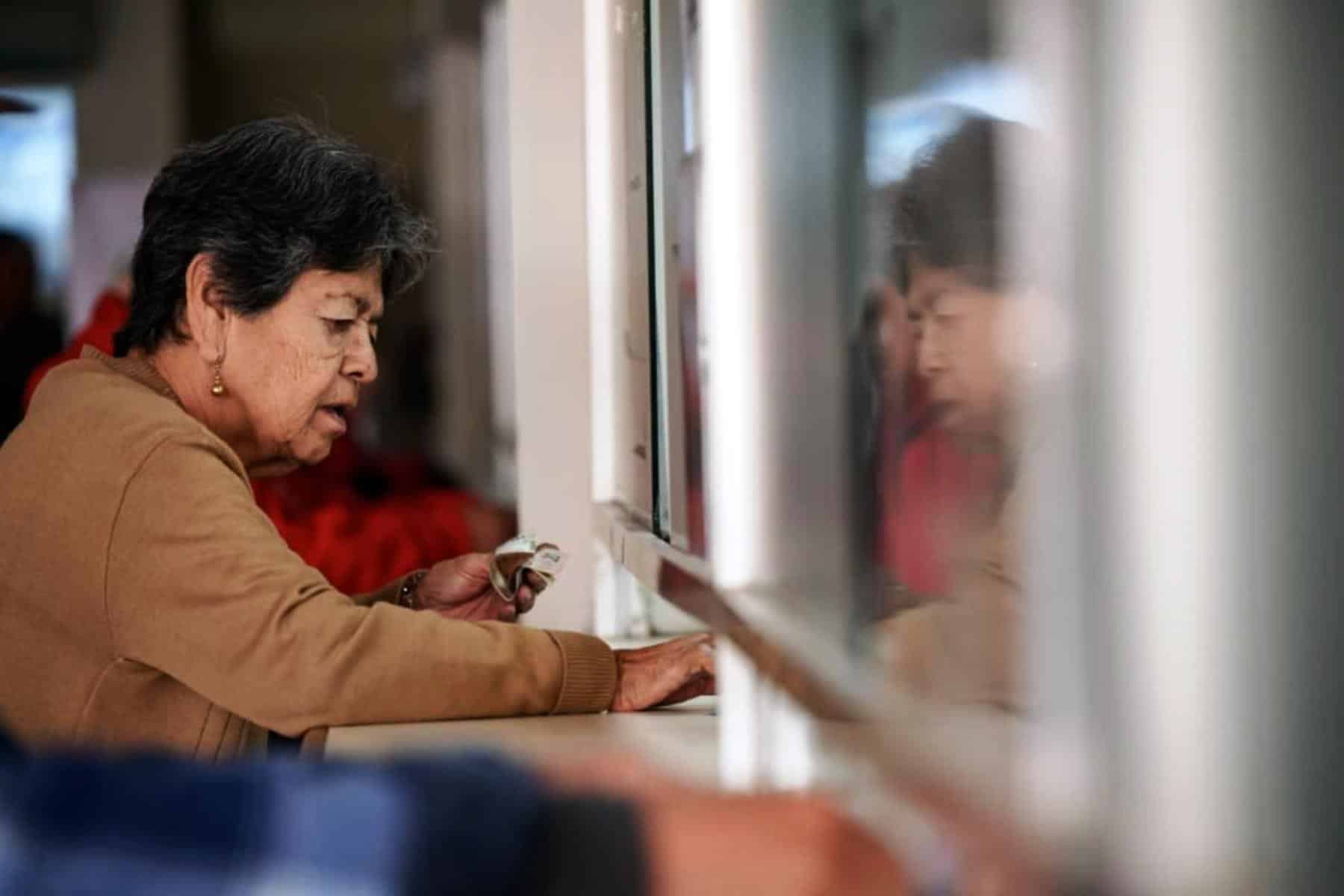 Invitan en Saltillo a pagar predial con descuento y sorteo