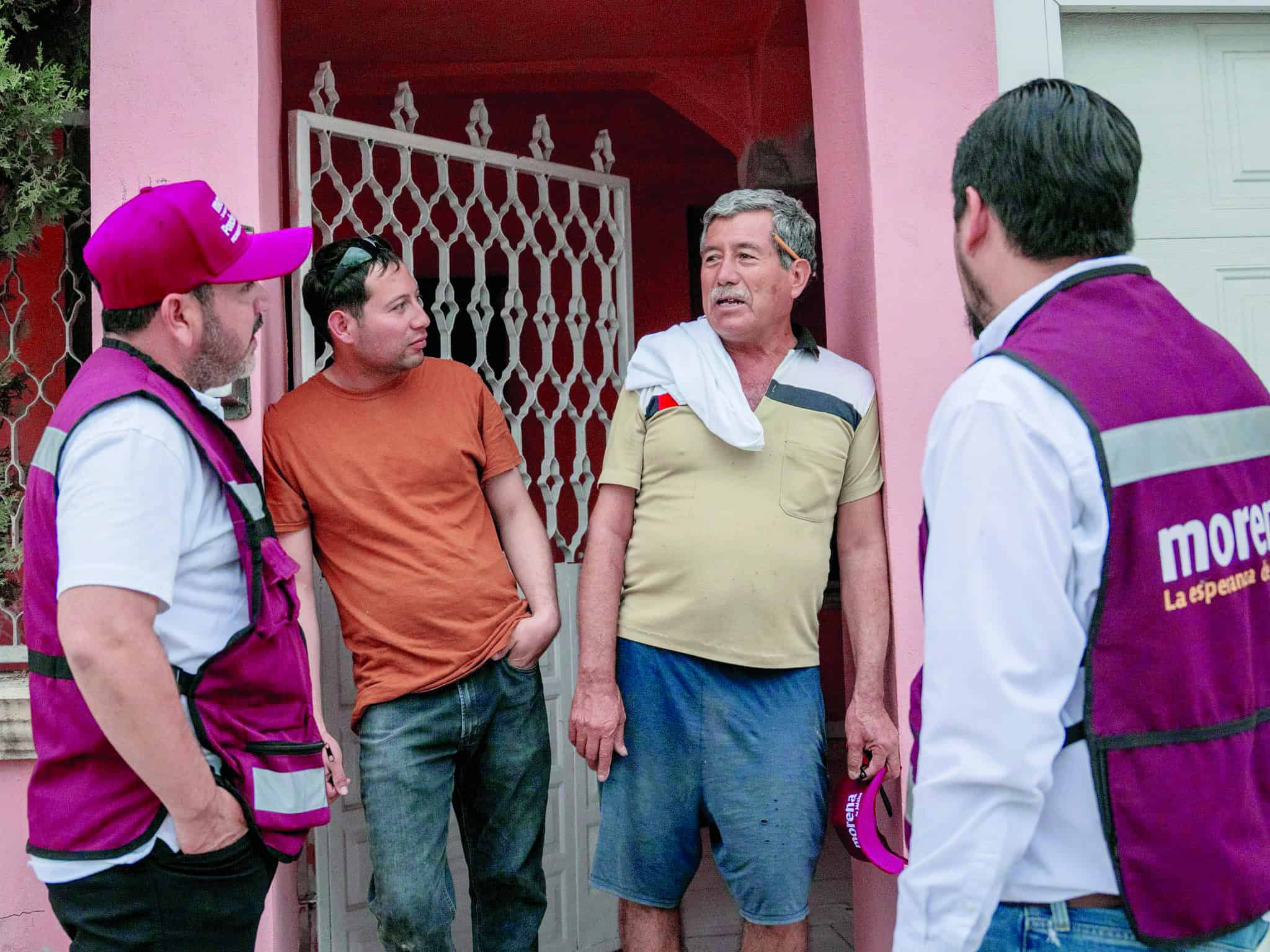 Morena sigue promoviendo a Alfonso Almeraz en Monclova a pesar del IEC