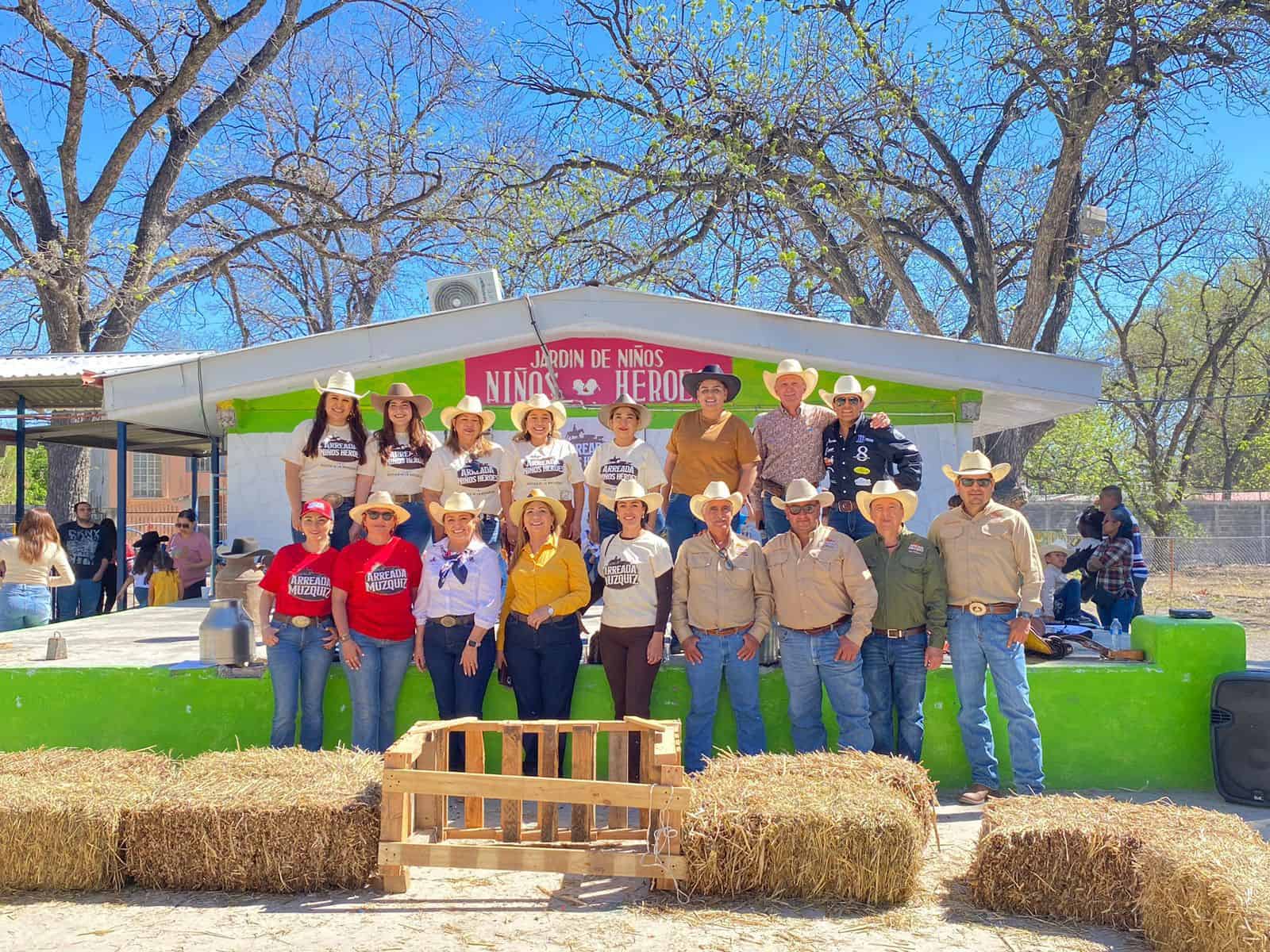 Estudiantes de preescolar realizan su Primera Arreada 2026 en M&uacute;zquiz