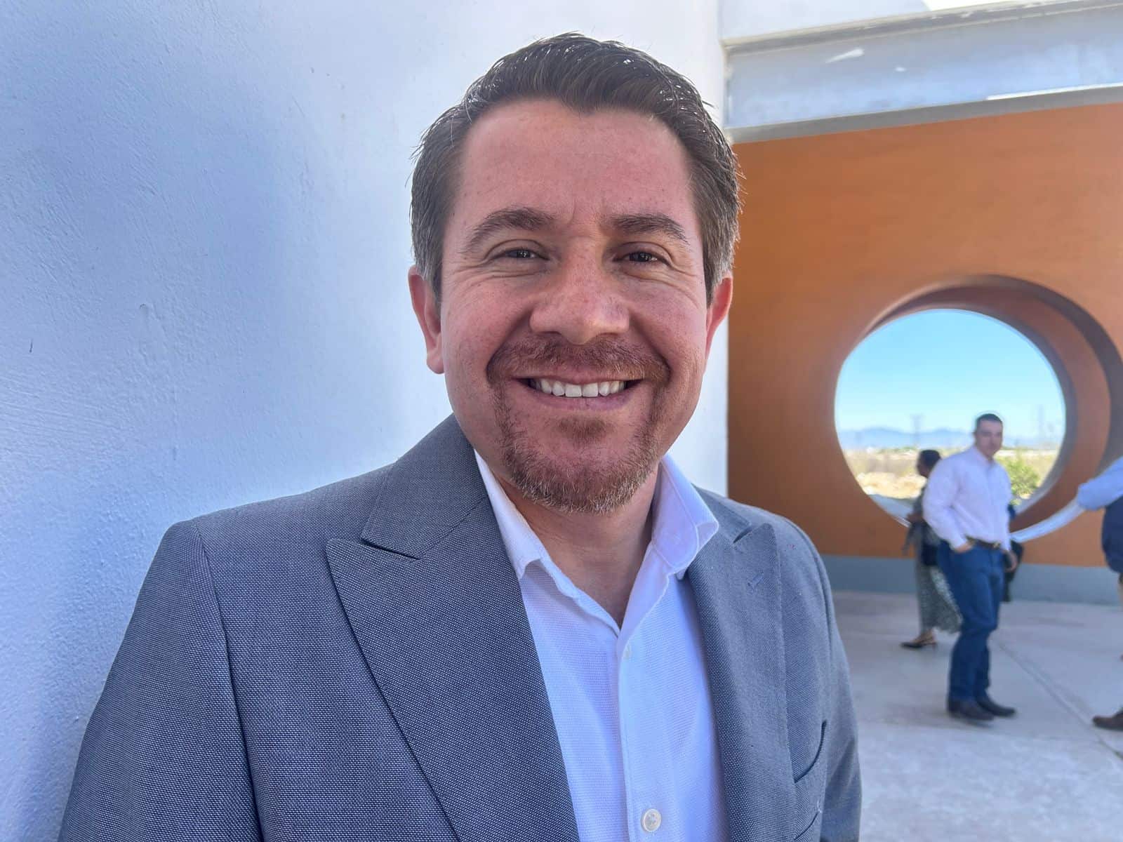 Graduaci&oacute;n en Monclova: directivos de educaci&oacute;n b&aacute;sica reciben diplomas