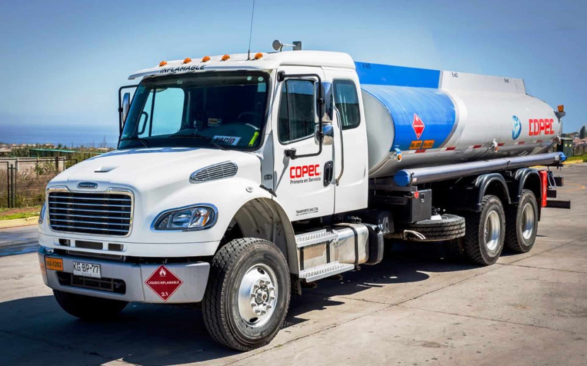 Reforma legal plantea diferenciar transporte de combustibles en empresas