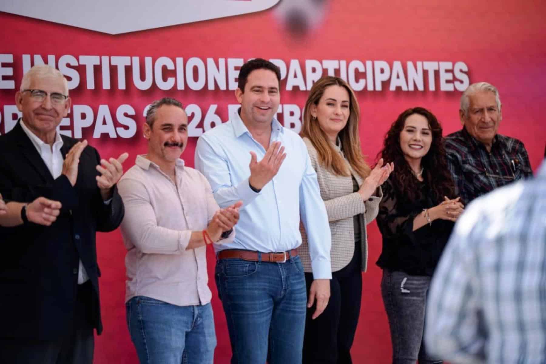 Javier D&iacute;az Gonz&aacute;lez y Luly L&oacute;pez Naranjo lideran torneo Interprepas 2026 de F&uacute;tbol Siete en Saltillo