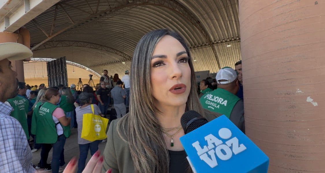 Alhira Res&eacute;ndiz Rodr&iacute;guez presenta Feria del Cr&eacute;dito en Nueva Rosita