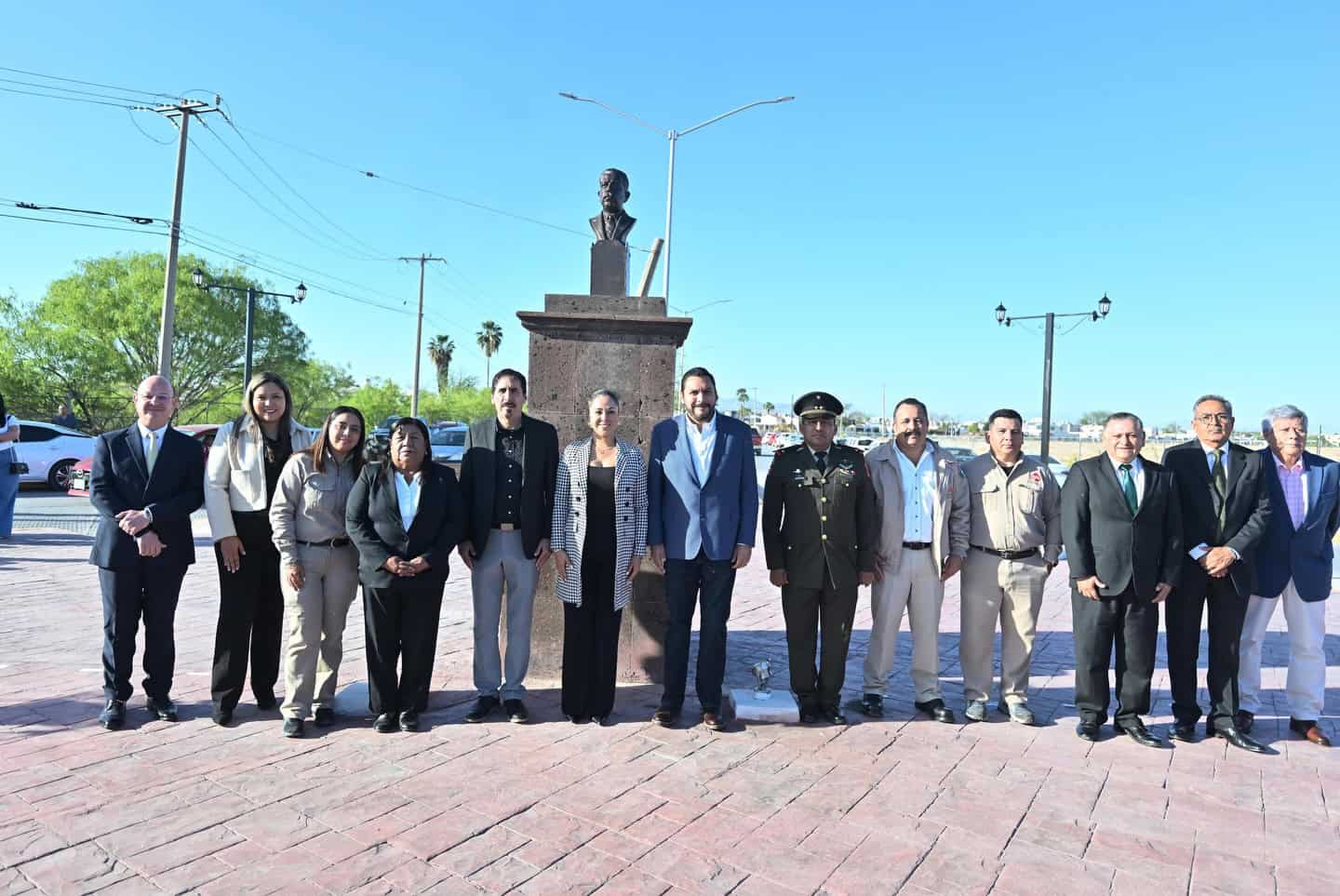 Acto c&iacute;vico por la Expropiaci&oacute;n Petrolera en Monclova