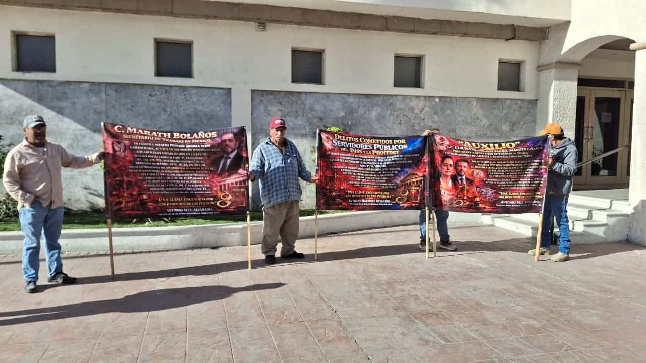Reuni&oacute;n de pensionados en Monclova para defender derechos