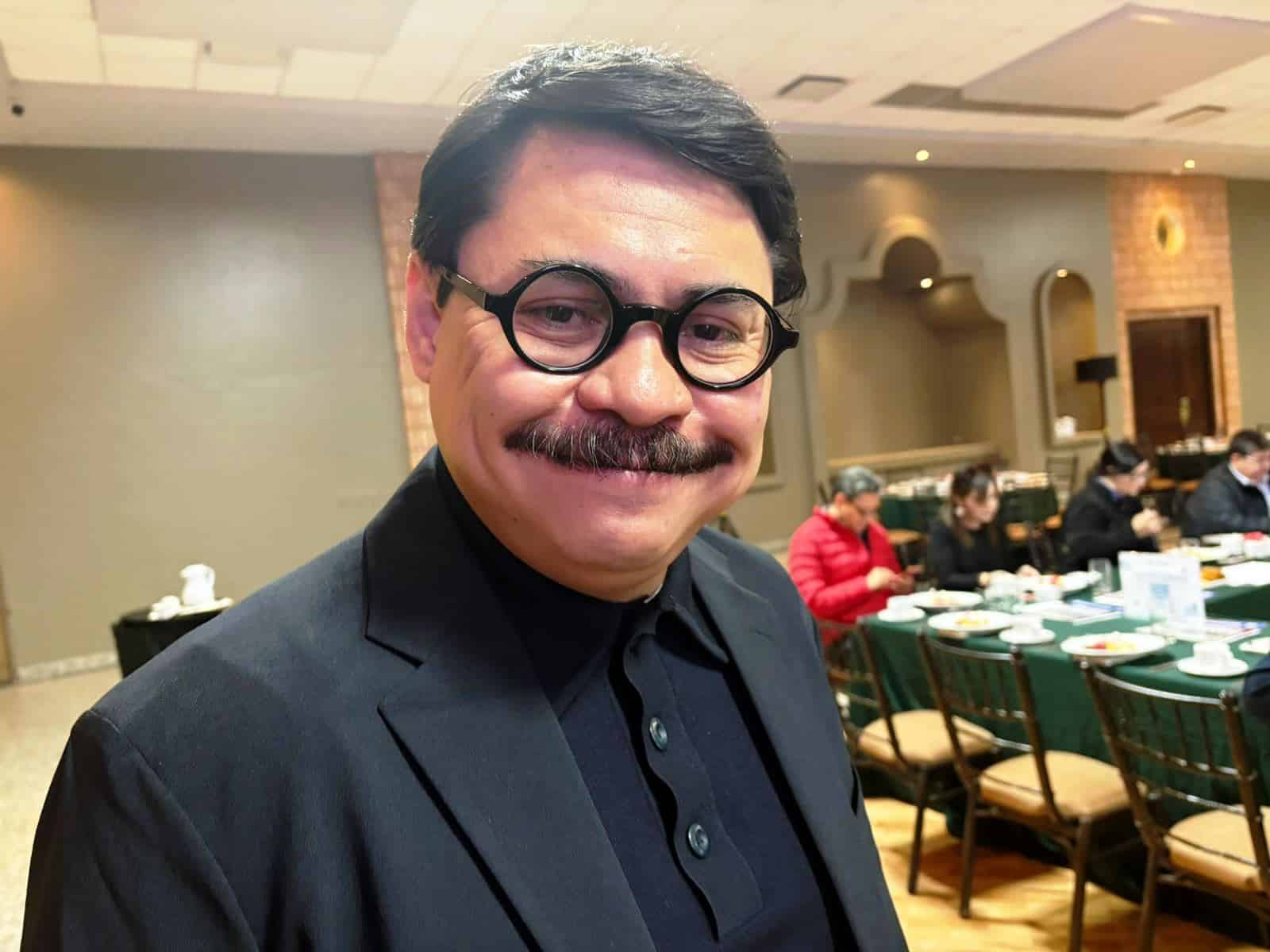 Andr&eacute;s Ponce de Le&oacute;n advierte sobre impacto de la IA en el empleo